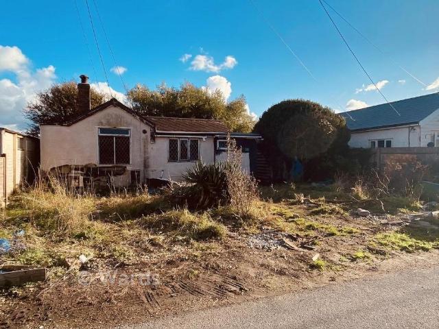 Bungalow for sale in Dymchurch, Folkestone and Hythe