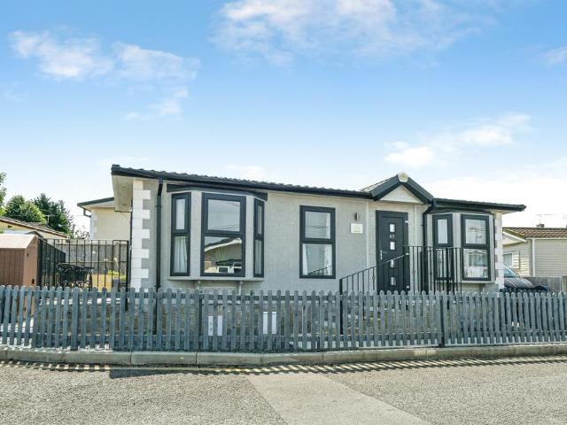 Bungalow for sale in Amesbury