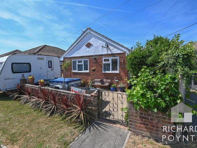 Bungalow for sale in Leigh Beck, Essex