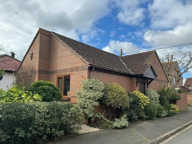House for sale in Portfields, Lower Bullingham