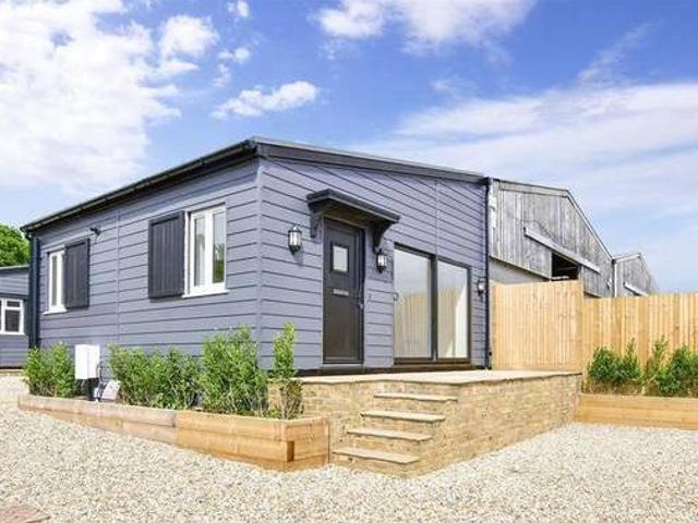 House for rent in West Sussex