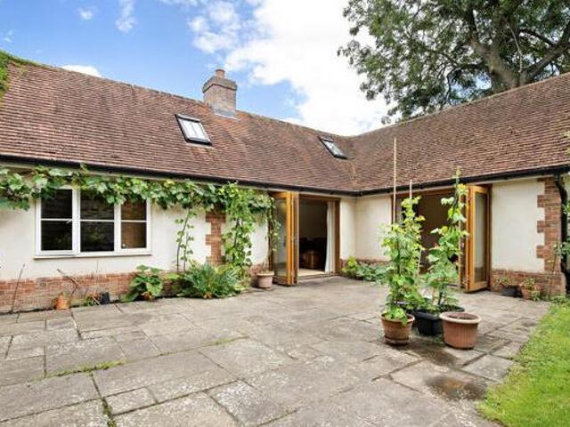 House for sale in Chelmondiston, Suffolk