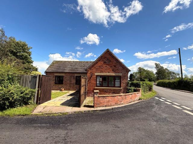 House for rent in Beamhurst, Staffordshire