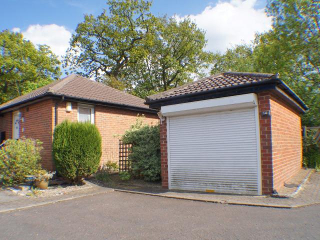 House for rent in Frizinghall, West Yorkshire