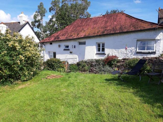 Bungalow for rent in Newton St Cyres, Devon
