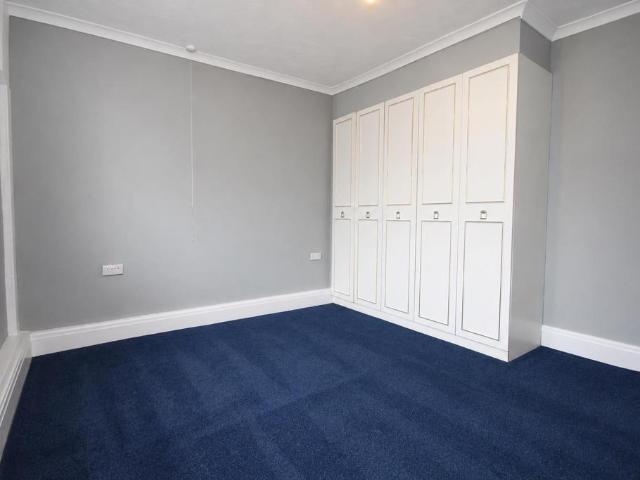 House for rent in Fitzwilliam, Wakefield