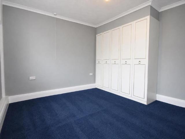 House for rent in Fitzwilliam, Wakefield