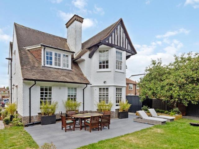 House for rent in London Borough of Wandsworth, Greater London
