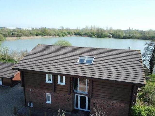 House for rent in Lyons, Greater London
