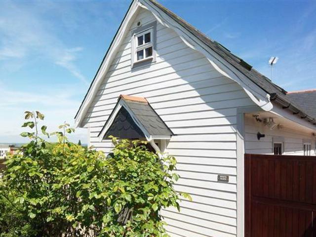 House for rent in Lyons, Greater London