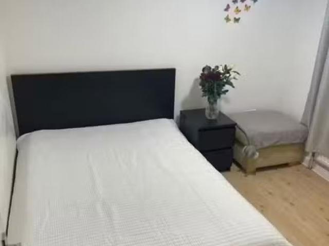 House for rent in Ilford, Greater London