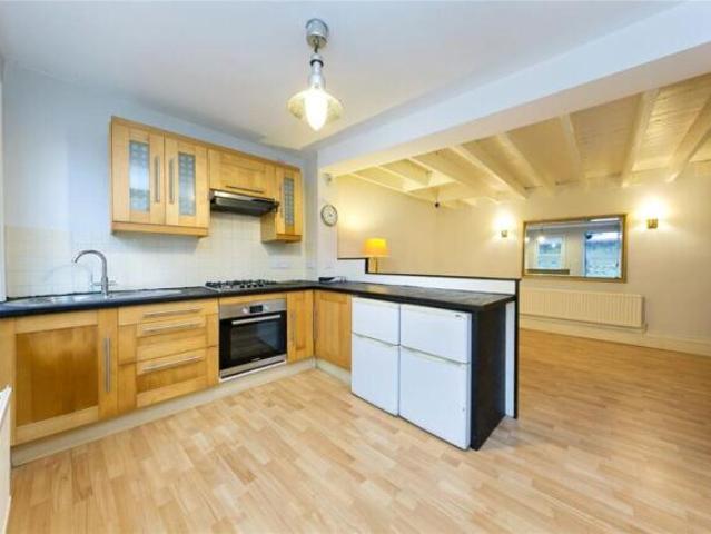 Farm for rent in Teddington, Greater London