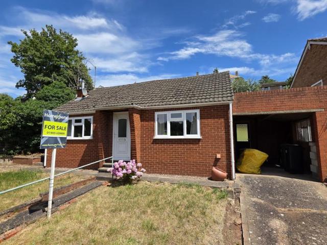 House for sale in Diglis, Worcestershire