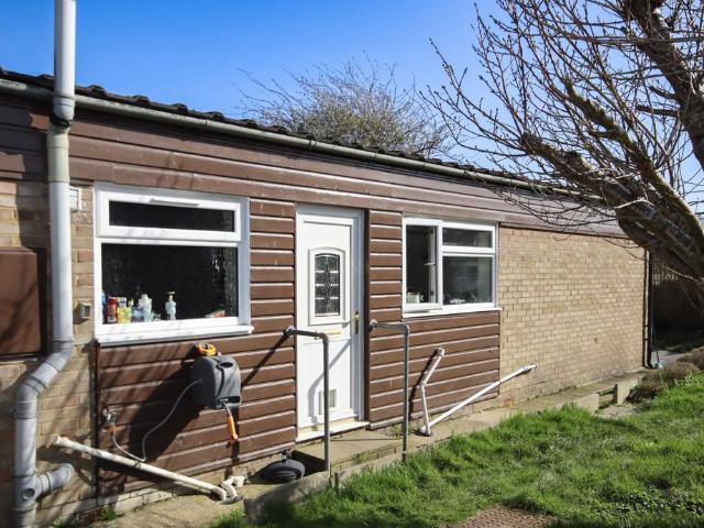 House for sale in Oad Street, Kent