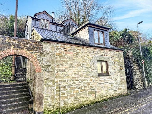 House for sale in Falmouth, Cornwall