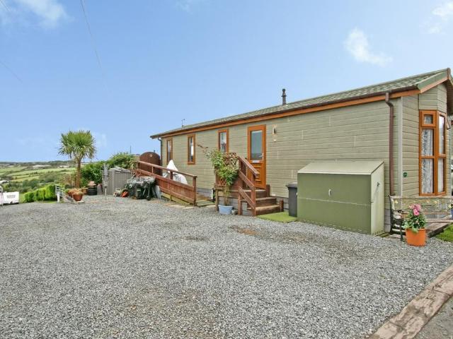 House for sale in Lanner