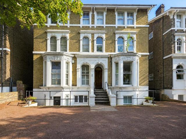 House for sale in Kidbrooke, Greater London