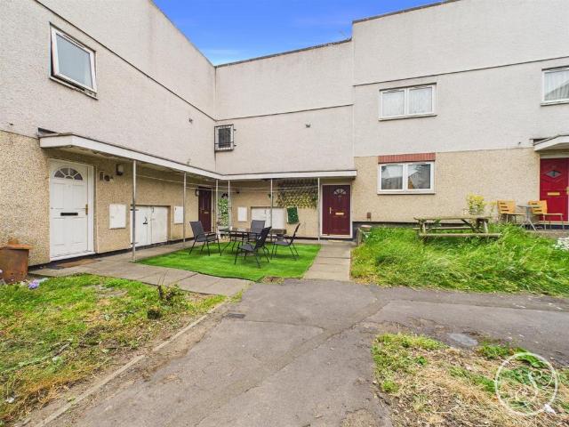 House for sale in Woodhouse, West Yorkshire