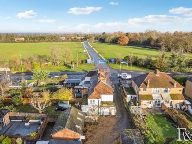 House for sale in Clewer Village, Windsor