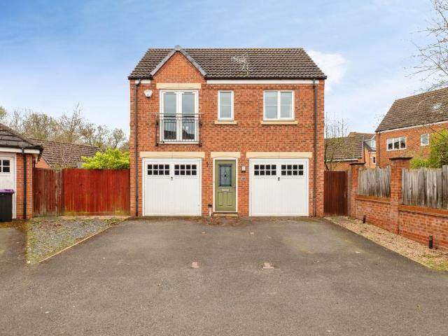 Flat for sale in Barton In Fabis, East Midlands