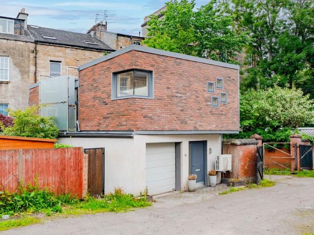 House for sale in North Woodside, Scotland