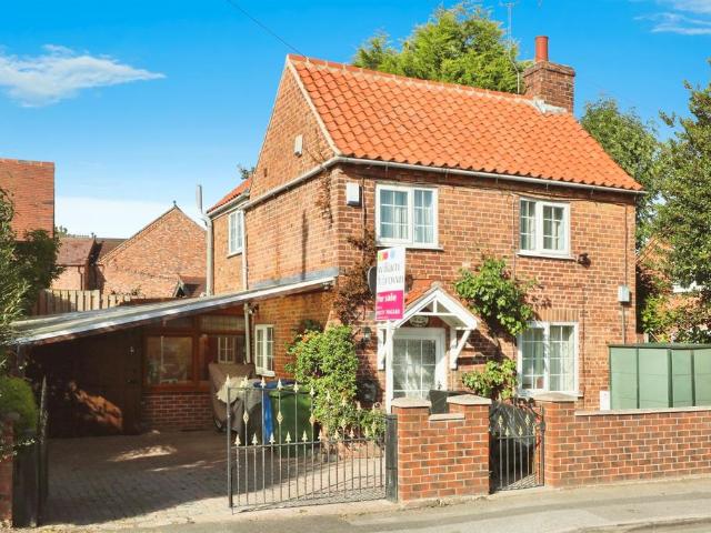 House for sale in Costhorpe, East Midlands