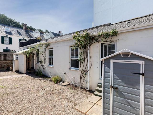 House for sale in Hornsey, Greater London