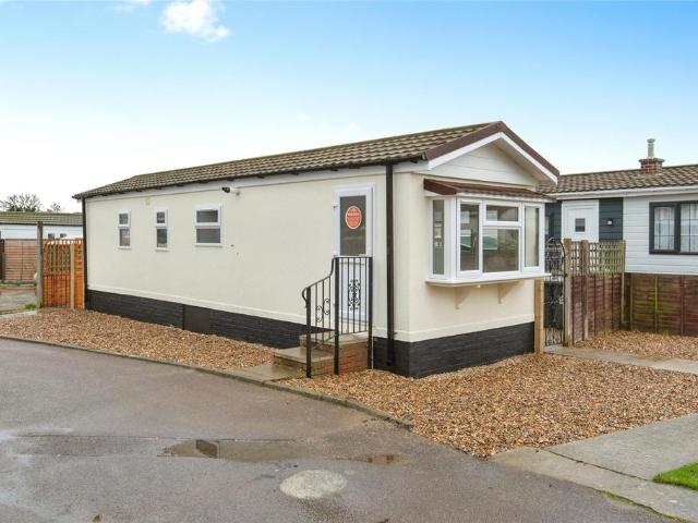 House for sale in Lower Stondon, Bedfordshire