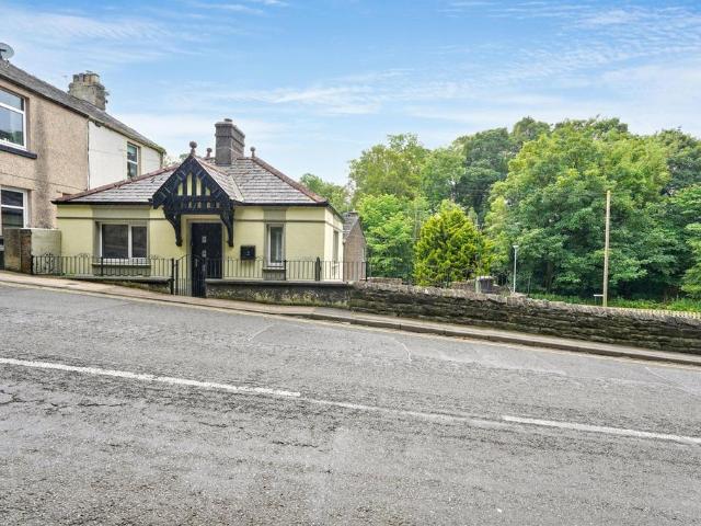 House for sale in Barepot, Workington