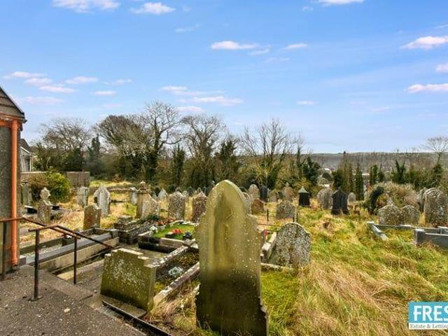 Farm for sale in Clydach, Wales