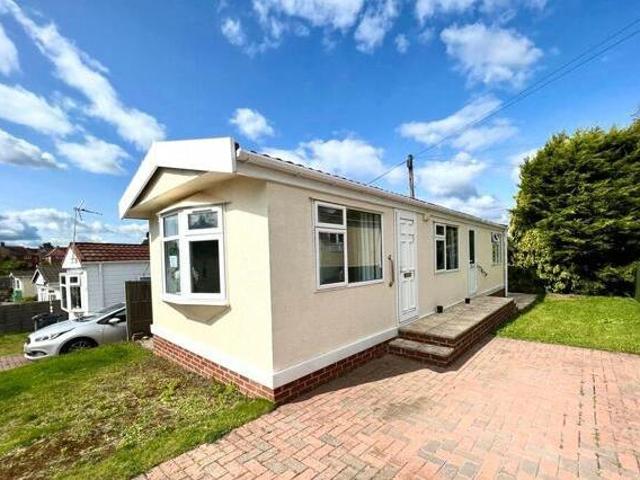 House for sale in Loundsley Green, East Midlands