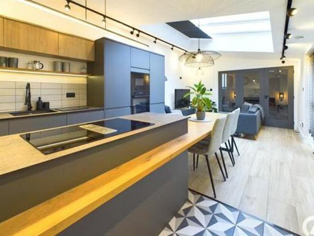 House for sale in Brambleside, Kettering