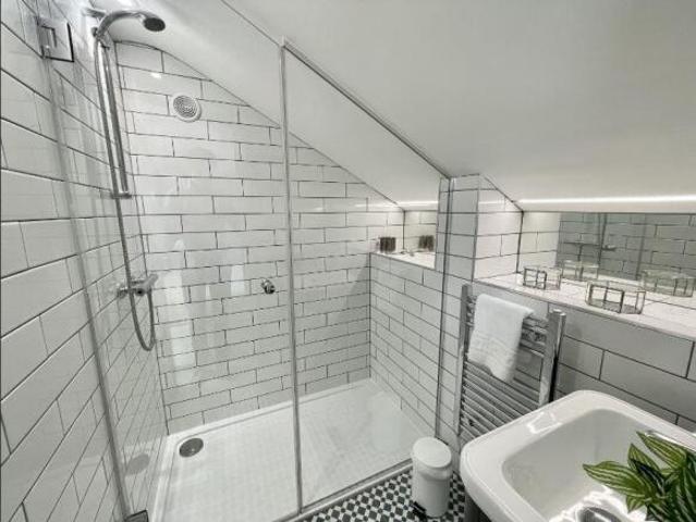 Farm for sale in Scarcroft, York