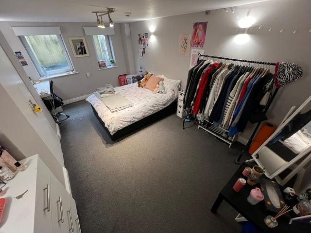 House for rent in Hyde Park, West Yorkshire