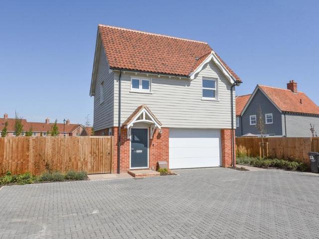 House for rent in Mistley, Dale Hill