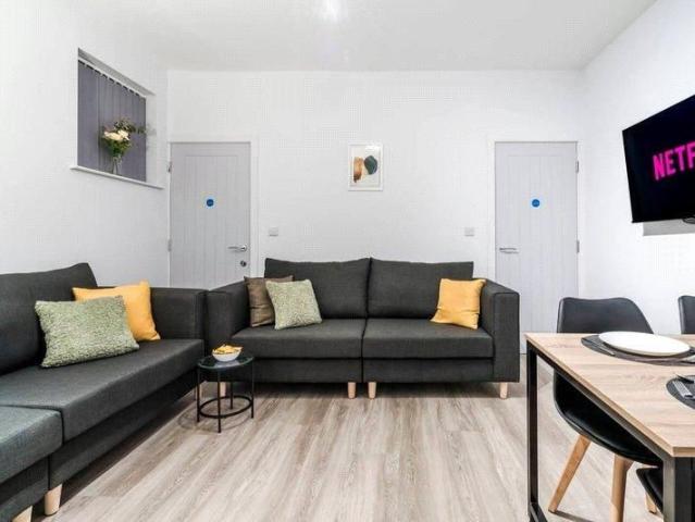 House for rent in Royston, South Yorkshire