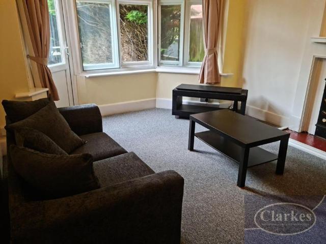 Room for rent in Talbot Village, Bournemouth