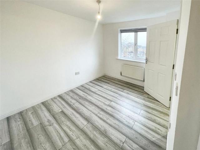 House for rent in Oldham Edge, Pendock