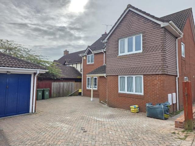 House for rent in Warndon, Worcestershire