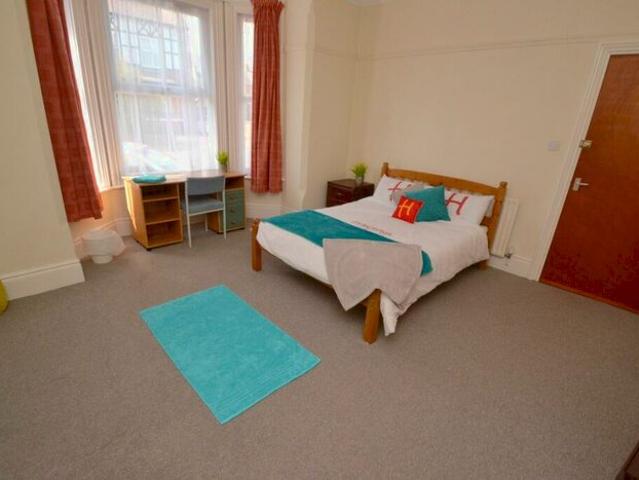 Apartment for rent in Abbey Park, Barton In Fabis