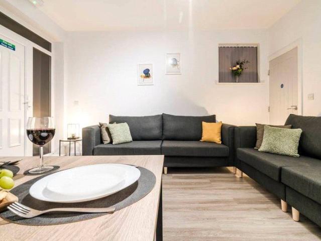 House for rent in Royston, South Yorkshire