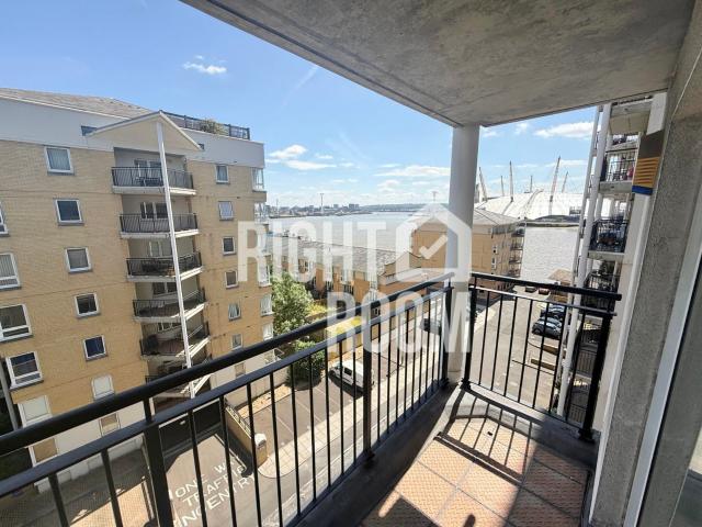 Apartment for rent in Virginia Quay, Blackwall