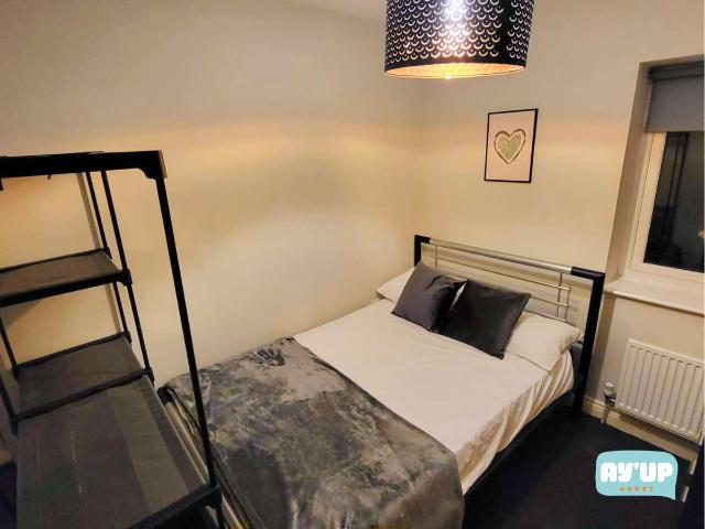 Room for rent in Woodlands, South Yorkshire