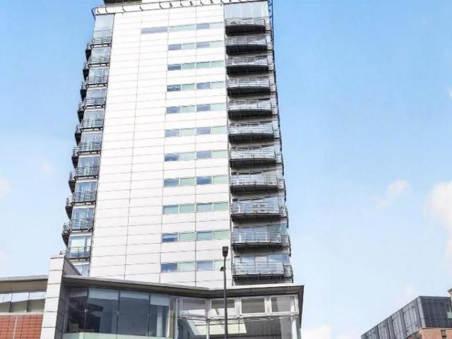 Flat for sale in Arena Quarter, Leeds
