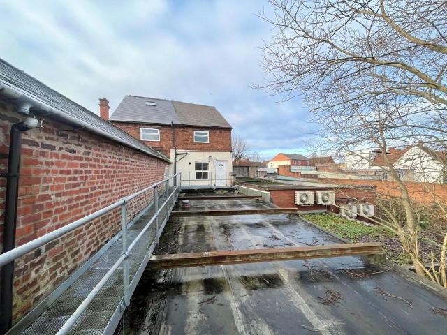 Flat for sale in Brierley Hill, West Midlands