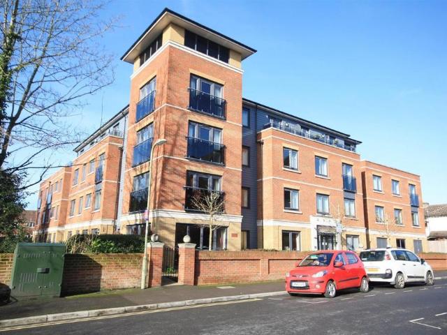 House for sale in Eastleigh, Helford