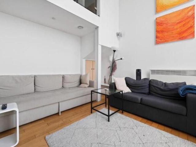 Apartment for sale in Arena Quarter, Leeds