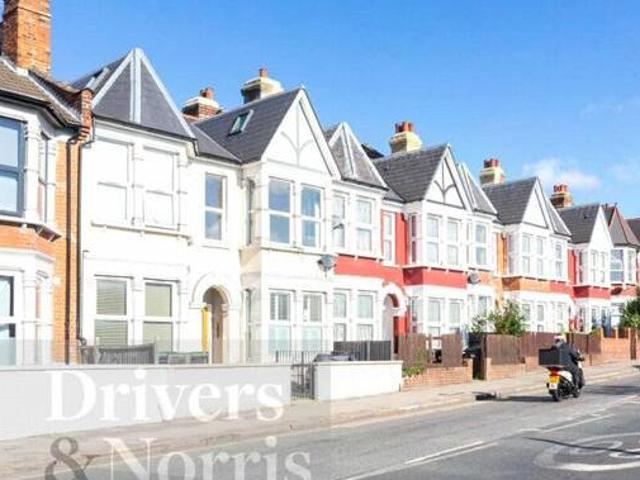 House for sale in Lyons, Greater London