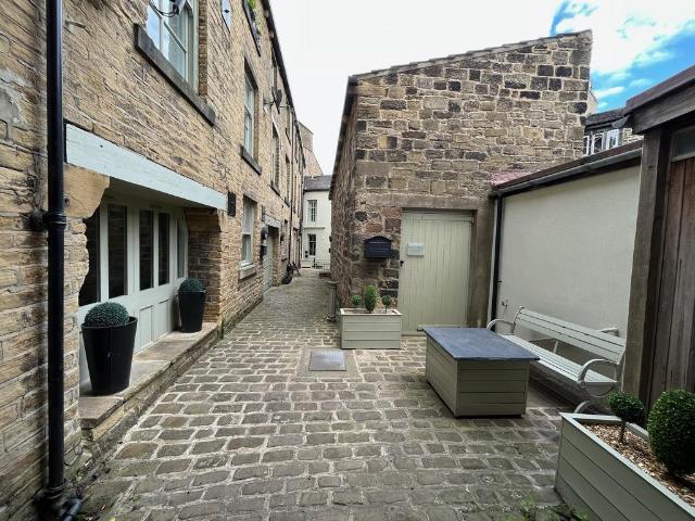 Flat for rent in Ingrow, Isle Of Man