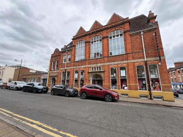 Flat for rent in Semilong, Northampton
